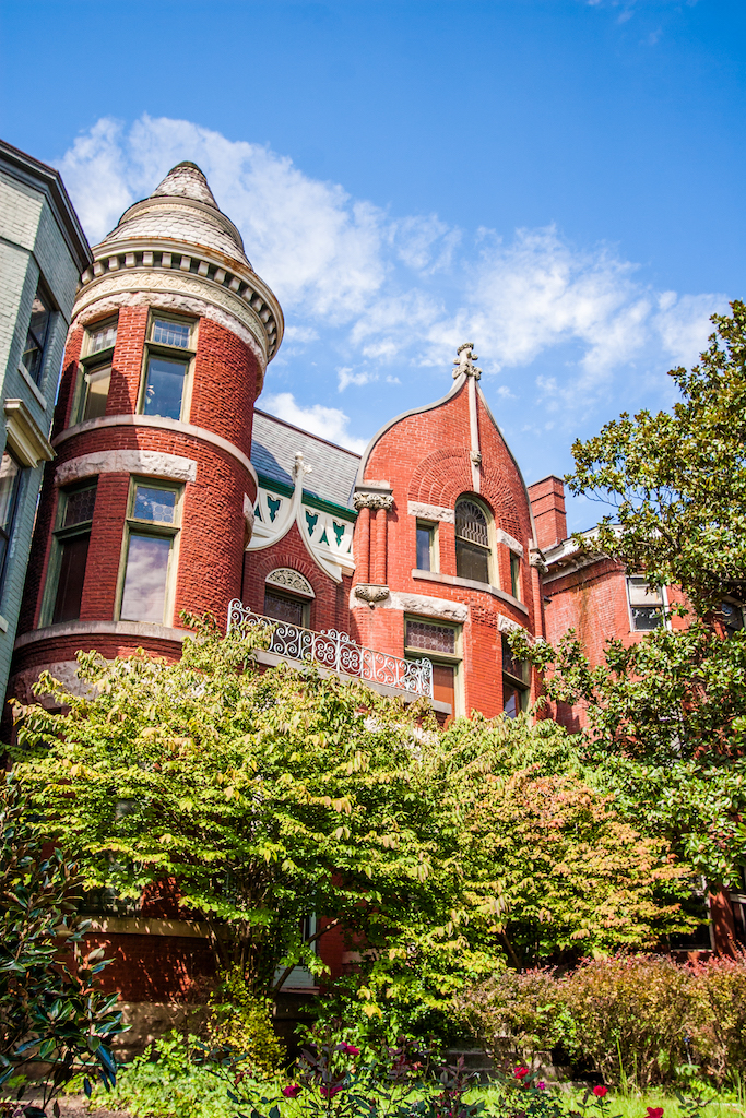 Old Louisville Walking Tour